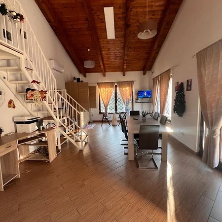לינה וארוחת בוקר נאפולי Il Casale Di Gio מראה חיצוני תמונה