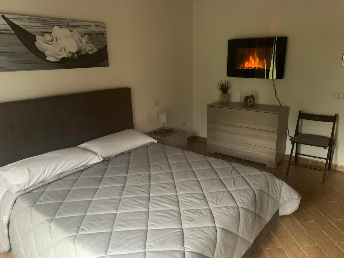 לינה וארוחת בוקר נאפולי Il Casale Di Gio מראה חיצוני תמונה